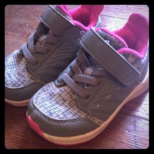 🌟Adidas baby tennis shoes